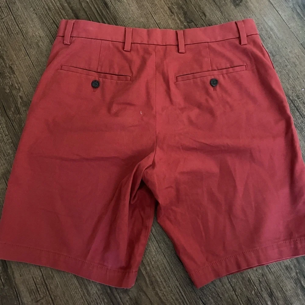 Banana Republic Red Flat Front Men's Shorts